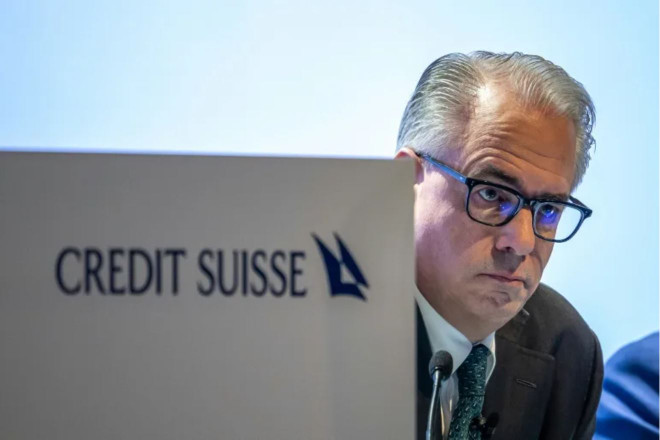 UBS giữ lại CEO Credit Suisse trong đội ngũ lãnh đạo sau khi sáp nhập ảnh 1