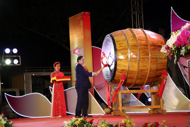 Nô nức khai hội mùa Xuân Côn Sơn-Kiếp Bạc năm 2019 ảnh 1