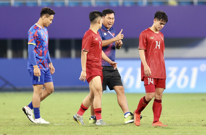 Bóng đá Nam ASIAD 19: Đông Nam Á có nguy cơ vắng bóng ở vòng knock-out ảnh 1