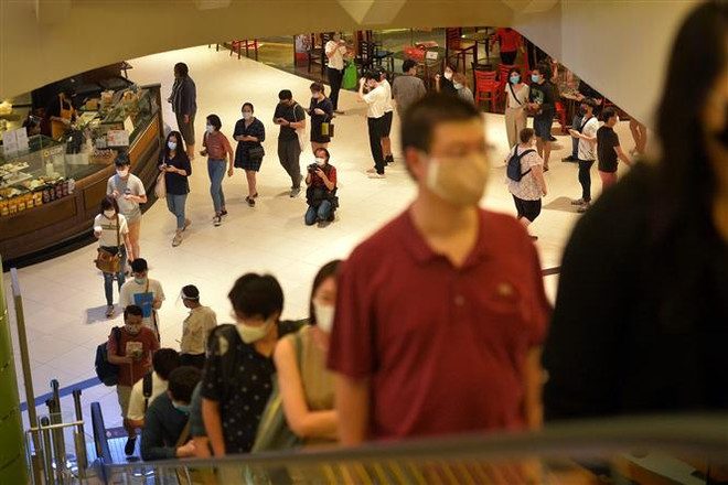 Một số nước tiếp tục lên kế hoạch nới lỏng các biện pháp hạn chế ảnh 1