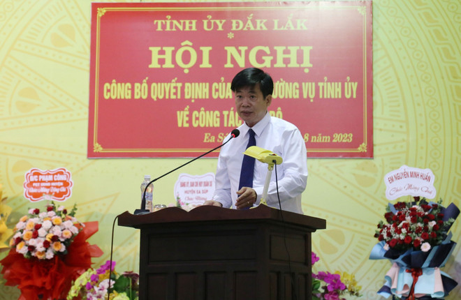 Tỉnh Đắk Lắk tổ chức hội nghị công bố về công tác cán bộ ảnh 2