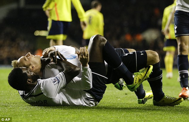 Tottenham đá bay Manchester United khỏi tốp 6 ảnh 1