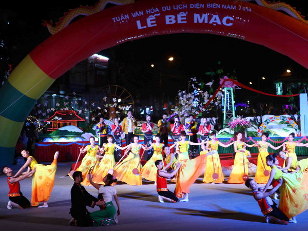 Bế mạc Tuần Văn hóa, Du lịch Điện Biên năm 2014 ảnh 1