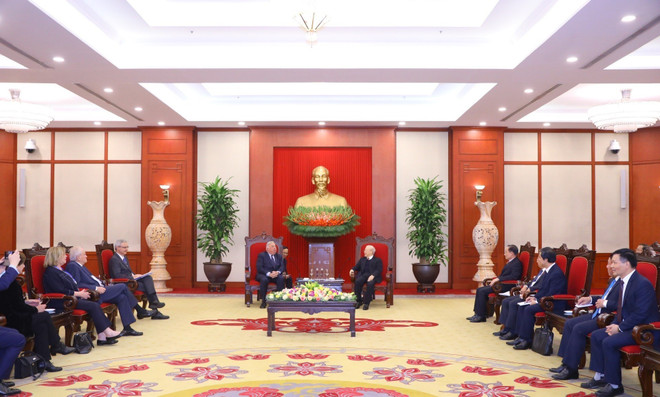 Tổng Bí thư Nguyễn Phú Trọng tiếp Chủ tịch Thượng viện Cộng hòa Pháp Gérard Larcher. (Ảnh: Văn Điệp/TTXVN) Tổng Bí thư Nguyễn Phú Trọng tiếp Chủ tịch Thượng viện Pháp ảnh 2