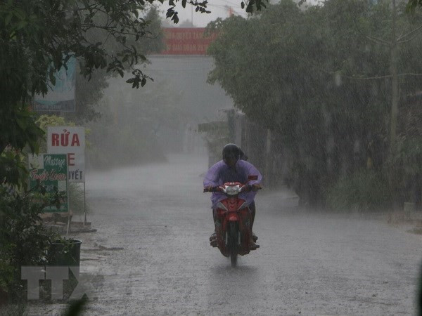 Miền Bắc chấm dứt nắng nóng, chiều tối có mưa dông diện rộng ảnh 1