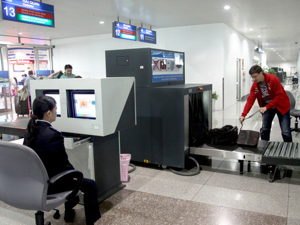 Vietnam Airlines phía Nam sẽ mở quầy phục vụ trước 3 tiếng ảnh 1