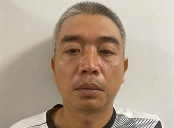 Hà Nội: Khởi tố đối tượng đâm chết người phụ nữ trên phố Hàng Bài ảnh 1