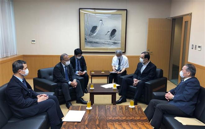 Đảng Cộng sản Nhật Bản đánh giá cao sự đồng lòng chống dịch của VN ảnh 1