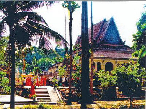 Thăm chùa Ang Korajaborey - ngôi chùa Khmer cổ nhất ở Trà Vinh ảnh 1