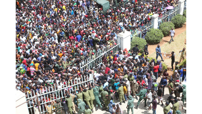 Giẫm đạp ở tang lễ cố Tổng thống Tanzania, hàng chục người thiệt mạng ảnh 1