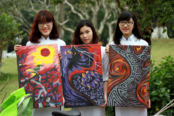 "Bão": Câu chuyện về sự trưởng thành của nữ họa sỹ khuyết tật ảnh 2