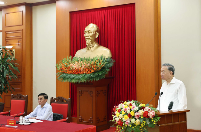 TTXVN_1111 Tong Bi thu 1.jpg