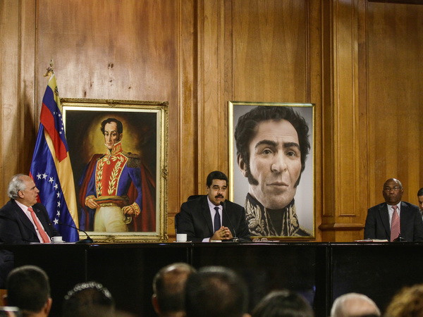 Tổng thống Venezuela phản đối Mỹ can thiệp công việc nội bộ ảnh 1