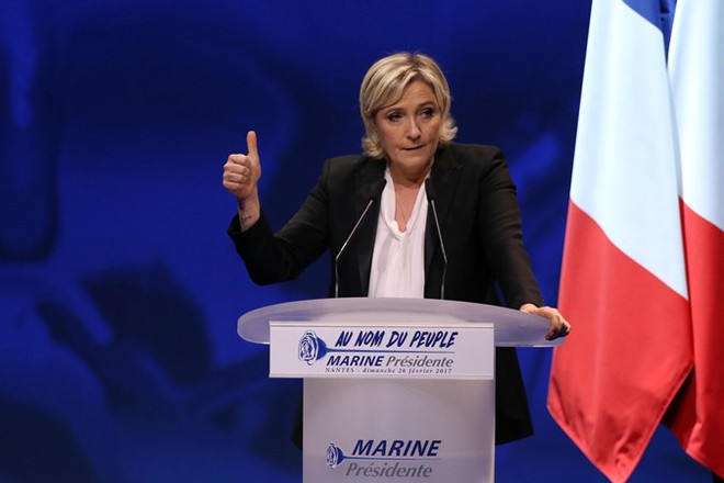 EP nhất trí tước tư cách thành viên của bà Marine Le Pen ảnh 1