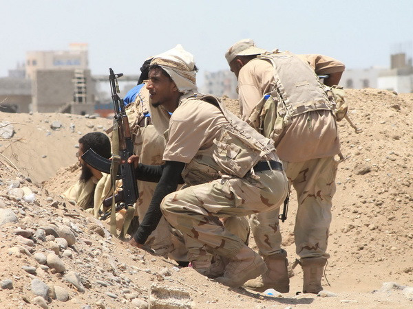 Tấn công nhà tù tại miền Trung Yemen, 1.200 tù nhân tẩu thoát ảnh 1