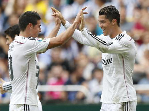 Cận cảnh chiến thắng không tưởng 8-2 của Real trước Deportivo ảnh 1