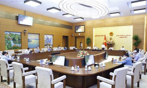 Quang cảnh bế mạc phiên họp thứ ba của Ủy ban Thường vụ Quốc hội. (Ảnh: Doãn Tấn/TTXVN) Hoàn tất xem xét nhiều nội dung quan trọng trình QH tại kỳ họp thứ 2 ảnh 1