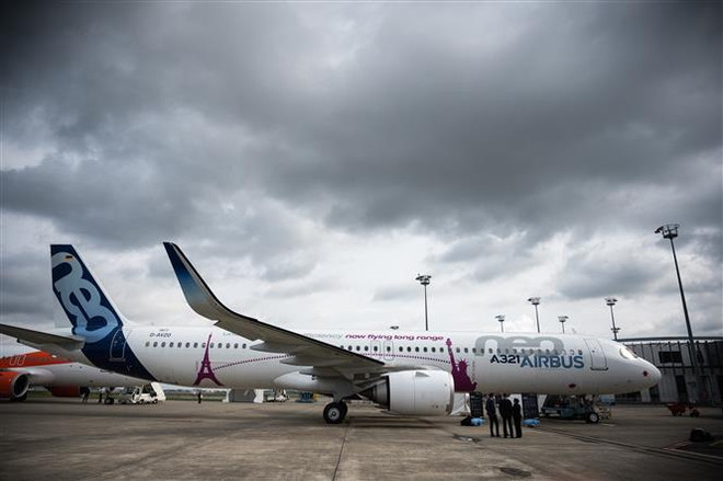 Máy bay A321neo tại trung tâm phân phối của Airbus ở Colomiers, Pháp. (Ảnh: AFP/TTXVN) Airbus bất ngờ hủy đơn đặt hàng máy bay của Qatar Airways ảnh 1