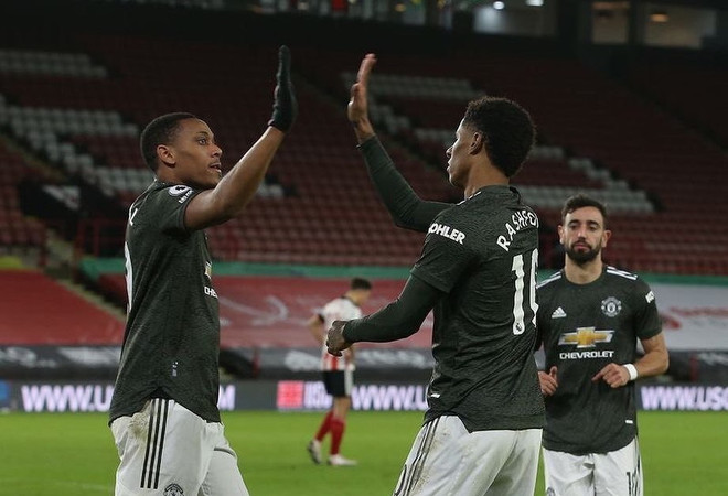 M.U thắng ngược trận thứ 6 liên tiếp trên sân khách ở Premier League ảnh 1