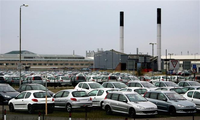 Hãng ôtô PSA đe dọa đóng cửa một nhà máy tại Anh ảnh 1