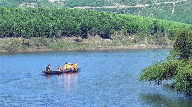 Quảng Nam: Lật đò trên sông Vu Gia làm 6 người mất tích ảnh 1