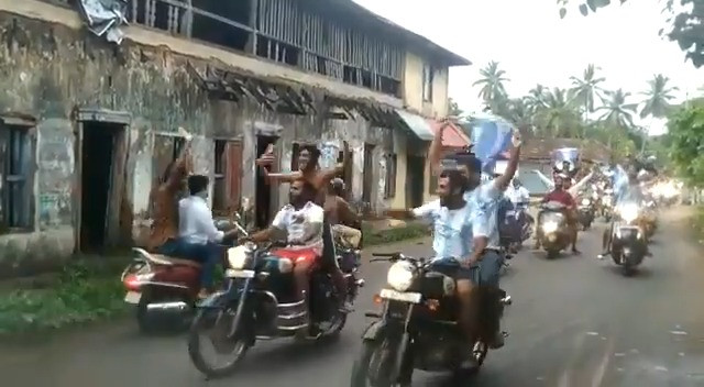 Cổ động viên Ấn Độ đổ ra đường ăn mừng Argentina vô địch Copa America ảnh 1