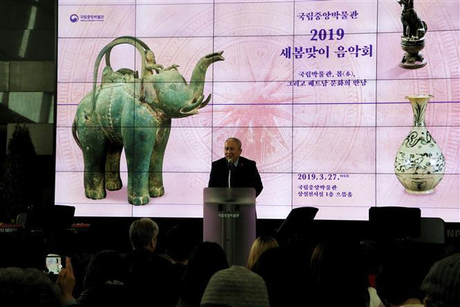 Triển lãm cổ vật Việt Nam tại Bảo tàng Quốc gia Hàn Quốc ảnh 1