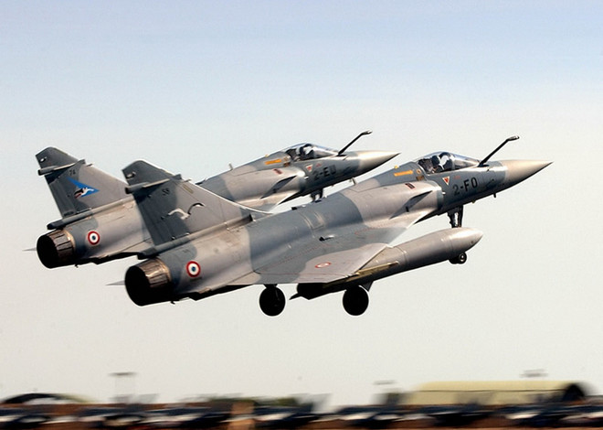 Pháp chuyển giao hai máy bay chiến đấu Mirage cho Ấn Độ ảnh 1