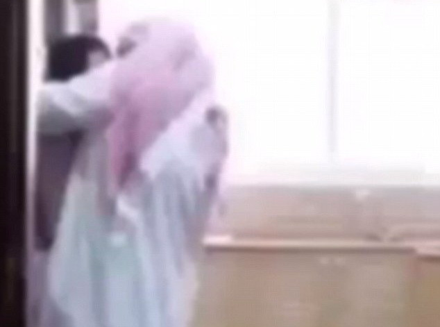 Bắt quả tang chồng ngoại tình, vợ đối mặt với nguy cơ ngồi tù ảnh 1