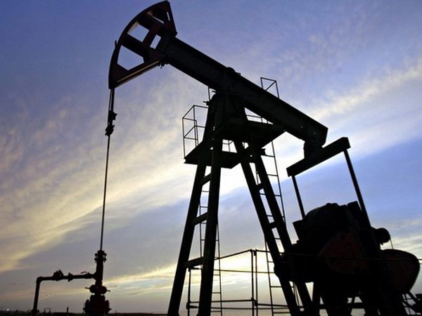 Saudi Arabia ra điều kiện cắt giảm sản lượng khai thác dầu mỏ ảnh 1