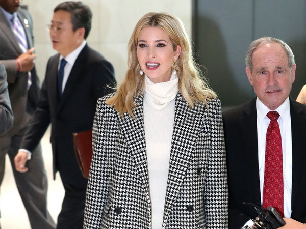Ngoại trưởng Hàn Quốc mời con gái ông Donald Trump tới Seoul ảnh 1