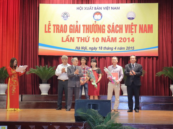 75 tác phẩm được trao giải thưởng Sách Việt Nam năm 2014 ảnh 1