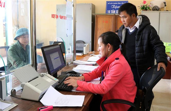 Lấp chỗ trống “thiếu, yếu” cán bộ ở vùng đặc biệt khó khăn ảnh 1