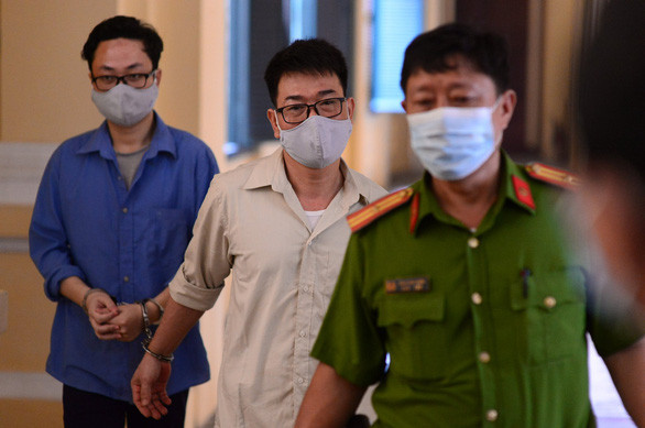 Nguyên Phó Chánh án Tòa án xâm phạm chỗ ở của người khác lĩnh án tù ảnh 1