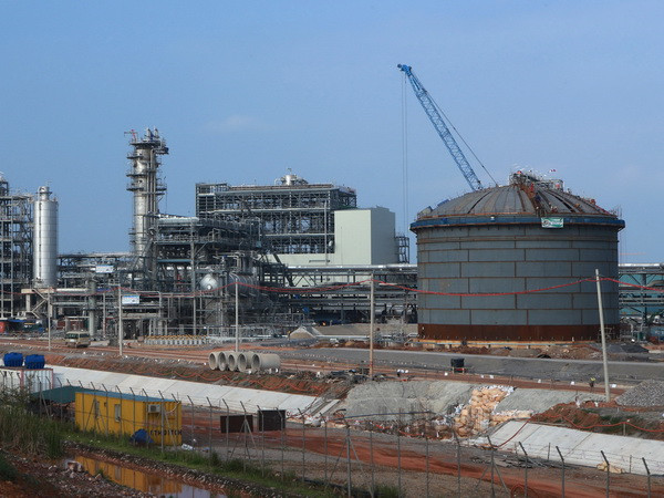 Yêu cầu lọc hóa dầu Nghi Sơn xử lý nước thải trước khi xả ra biển ảnh 1