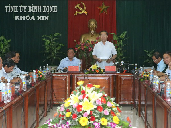 Bình Định cần phấn đấu trở thành một trung tâm kinh tế biển ảnh 1