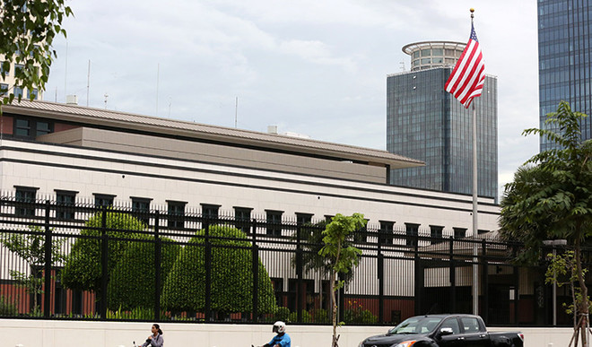 Campuchia phát hiện một quan chức cấp cao Đại sứ quán Mỹ mắc COVID-19 ảnh 1