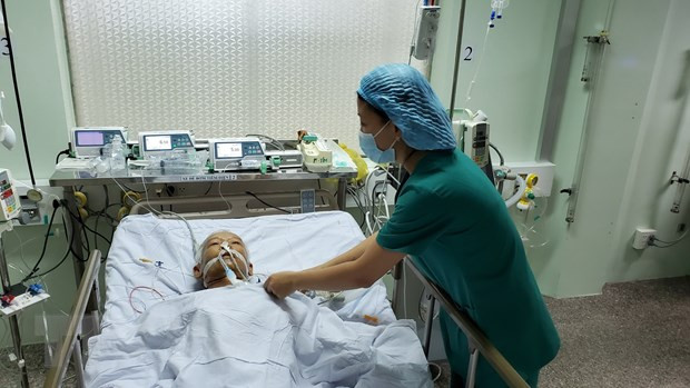 Cần Thơ chúc mừng tập thể, cá nhân thầy thuốc, cán bộ y tế tiêu biểu ảnh 1