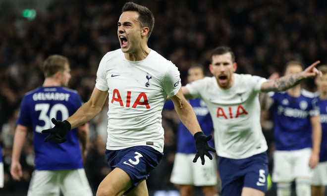 Premier League: Man City chiến thắng, Tottenham đẩy M.U xuống thứ 8 ảnh 2