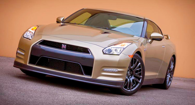Lộ diện phiên bản GT-R Gold Edition 2016 đặc biệt của Nissan ảnh 1
