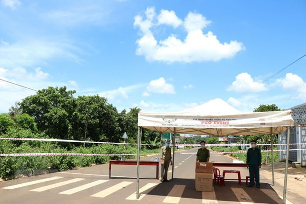 Chủ động ngăn chặn dịch COVID-19 tại Tây Nguyên: Nguy cơ hiện hữu ảnh 2