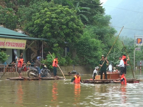 Lý giải nguyên nhân dẫn đến thiệt hại nặng nề trong đợt mưa lũ ảnh 2