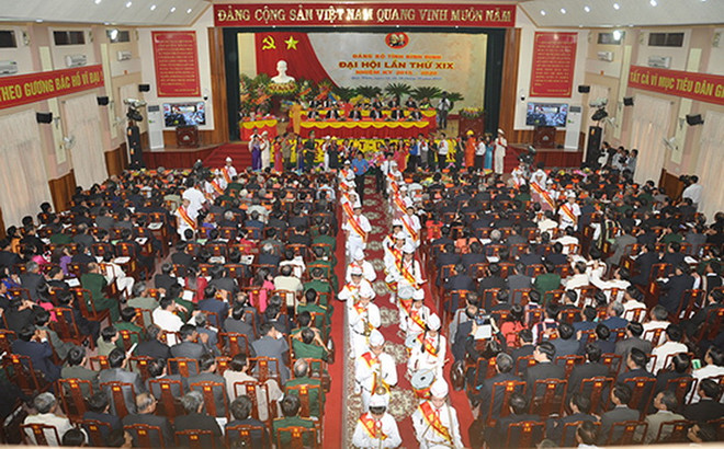 Khai mạc Đại hội đại biểu Đảng bộ tỉnh Bình Định lần thứ XIX ảnh 1