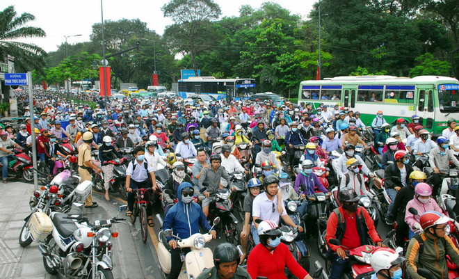 Tai nạn gần sân bay Tân Sơn Nhất, một người tử vong tại chỗ ảnh 3