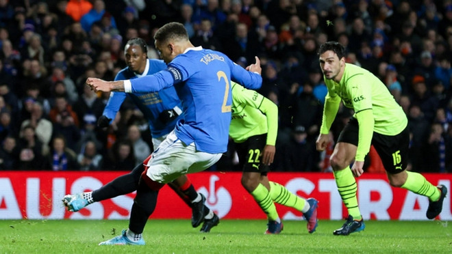 Europa League: Barcelona giành vé vào vòng 1/8, Dortmund bị loại ảnh 2