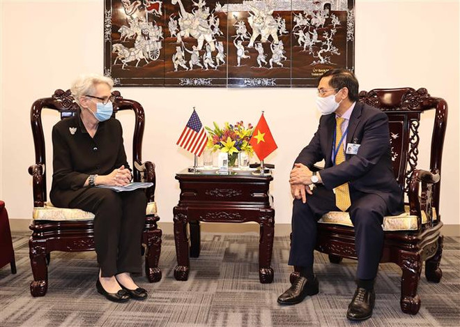 Bộ trưởng Ngoại giao Bùi Thanh Sơn tiếp xúc song phương tại Hoa Kỳ ảnh 1