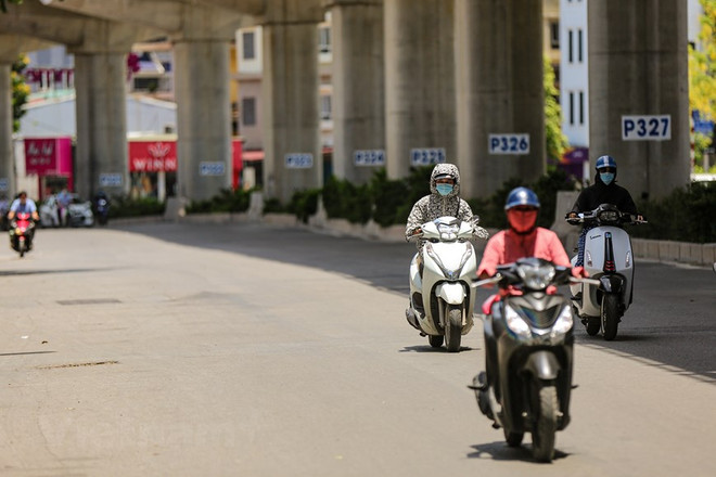 Từ ngày 8-16/6, các khu vực trên cả nước ngày nắng nóng, đêm mưa dông ảnh 1