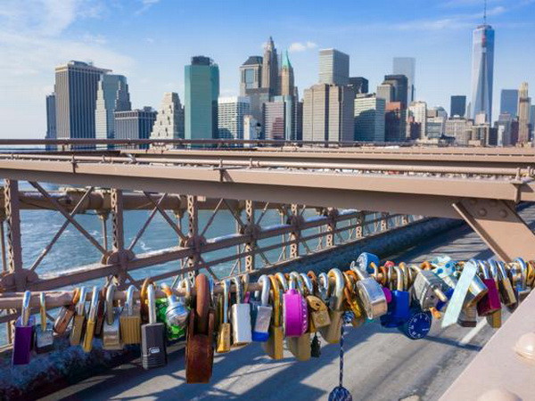 Pháp: Cây cầu có nguy cơ sập vì 700.000 ổ khóa tình yêu ảnh 3