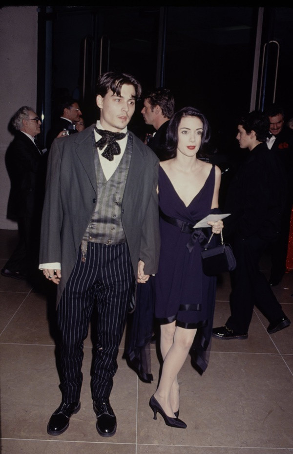 Johnny Depp - ông hoàng rách rưới mê phụ kiện và trang sức ảnh 2