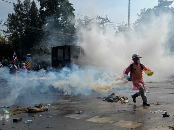 Thủ lĩnh biểu tình Thái Lan quyết tâm lật đổ chính phủ ảnh 1